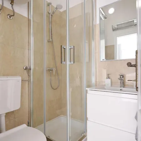 Beachfront House Victoria - Crowonder Luxury Rent Prázdninový dům