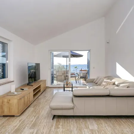 Prázdninový dům Beachfront House Victoria - Crowonder Luxury Rent Zaton (Zadar)