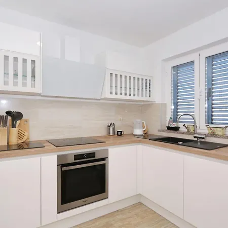 Beachfront House Victoria - Crowonder Luxury Rent Prázdninový dům