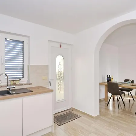 Beachfront House Victoria - Crowonder Luxury Rent Prázdninový dům